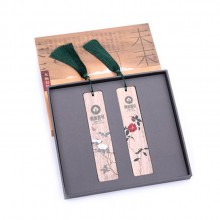 蝶戀花金絲楠木書(shū)簽 定制木質(zhì)對(duì)簽